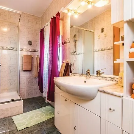 In 38032 Apartman